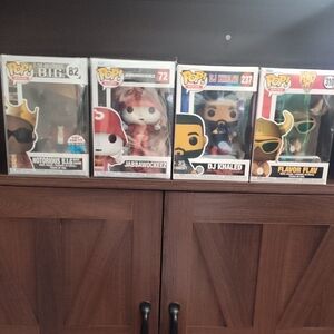 Funko Pop Set 4 with Rock & Pop The Notorious B I G Limited Tokyo 82,72,237,310